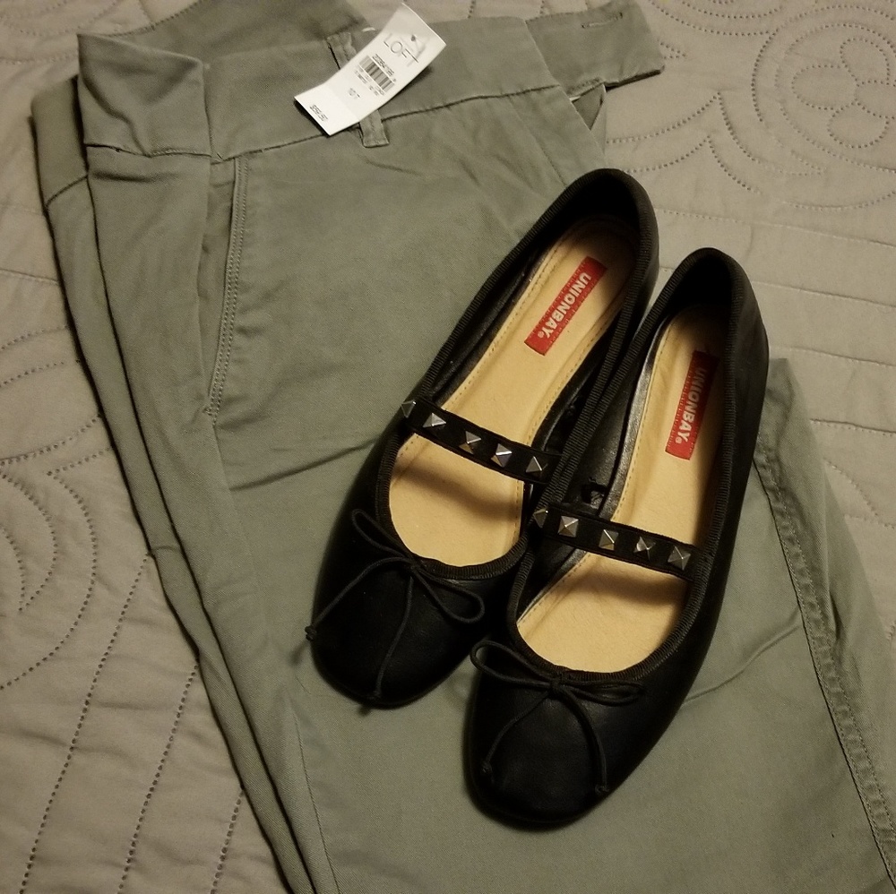 Loft khakis